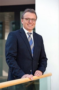 Siegfried Milly, Vorstand Infoniqa - Infoniqa kauft haveldata und wird deutscher Marktführer für Navision-Payroll